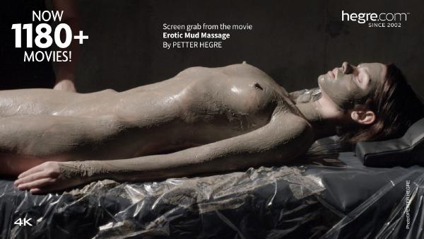 Screenshot #5 aus dem Film Ariels Erotische Schlammmassage