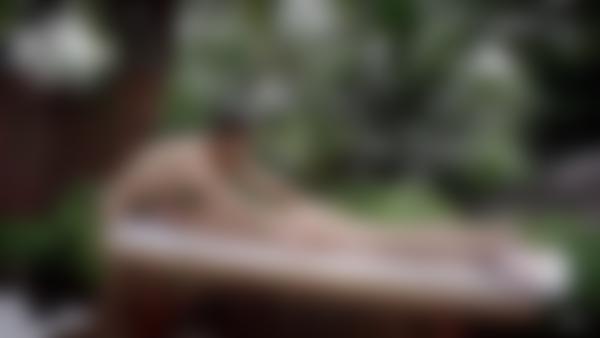 Екранна снимка №9 от филма Тропически тантра масаж