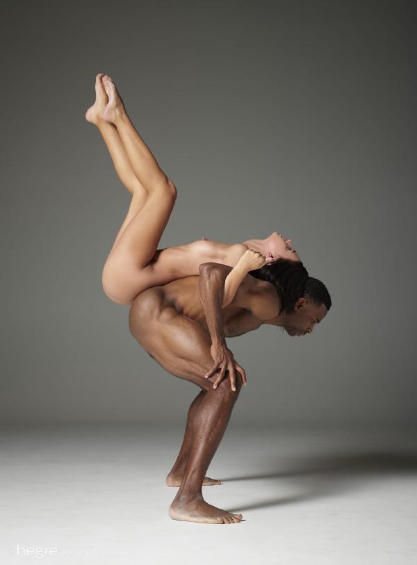 Image #2 from the gallery Ariel and Robin nude athletes