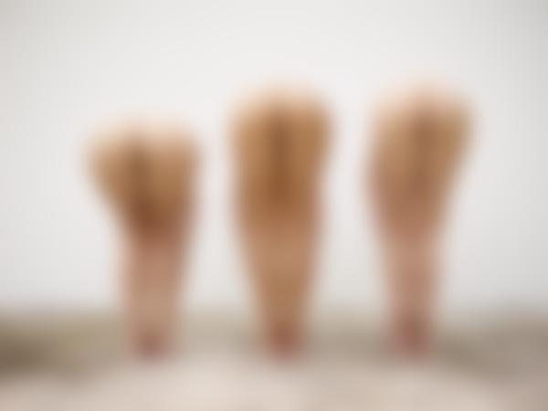 Immagine n.9 dalla galleria Ariel Marika Melena Maria modella nuda
